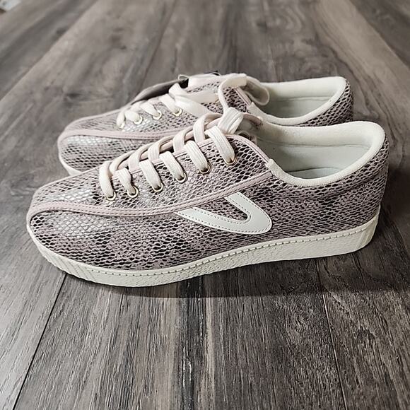 NEW Tretorn Womens 8.5 Diamond Back Nylite Plus Snakeskin Leather Lace Up - Picture 4 of 8